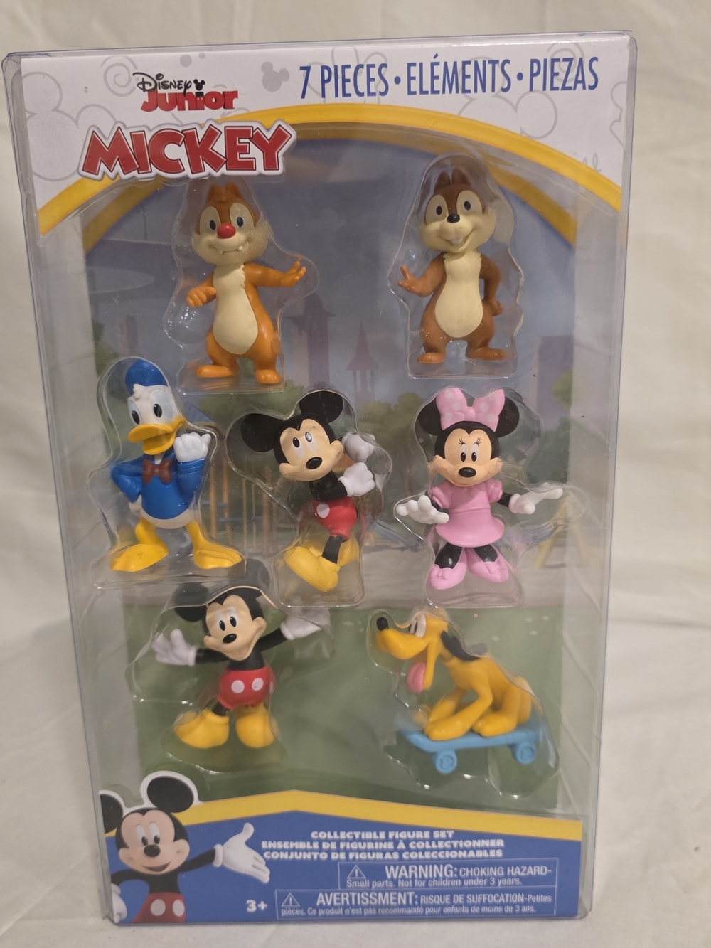 Disney Junior Mickey Collectible 7 Figure Set NIB Minnie Pluto Chip Dale Donald